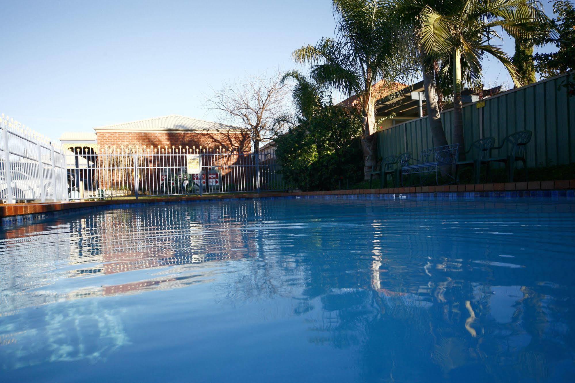 Burke And Wills Motor Inn Swan Hill Fasilitas foto